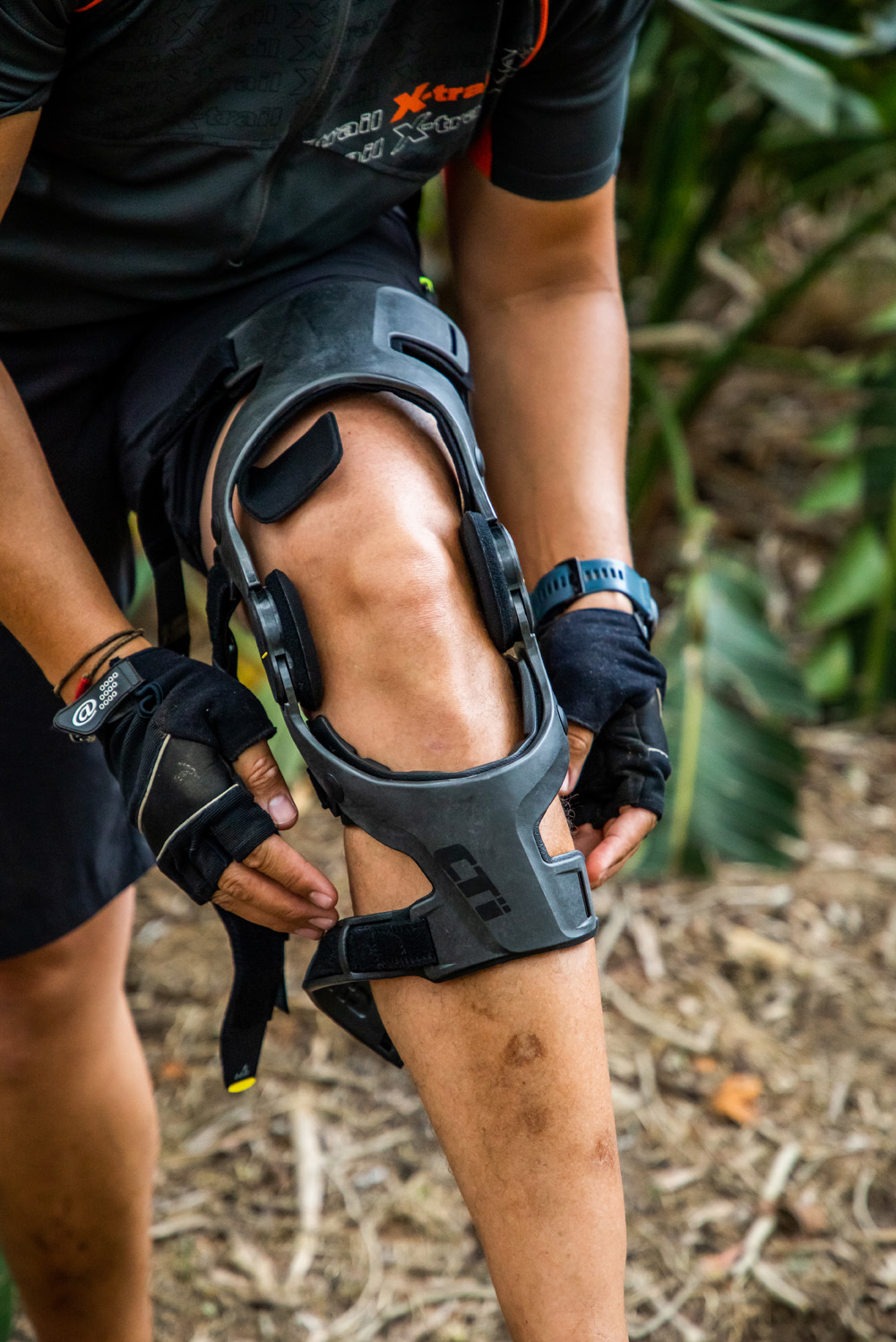 Biomechanical Bracing & Joint Support